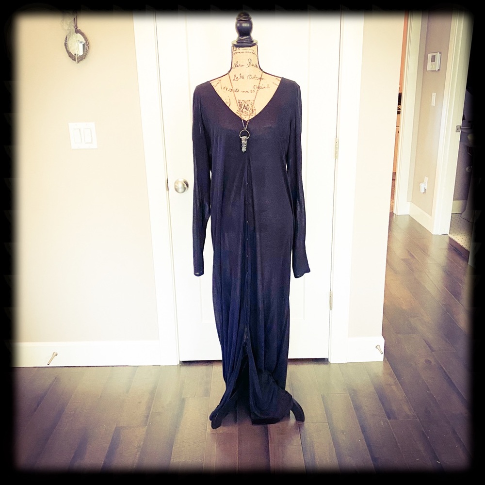SOTBM Black Snap-Front Henley Maxi Dress Large